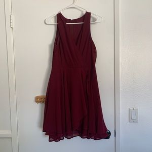 Windsor brand, Large sized, maroon dress.